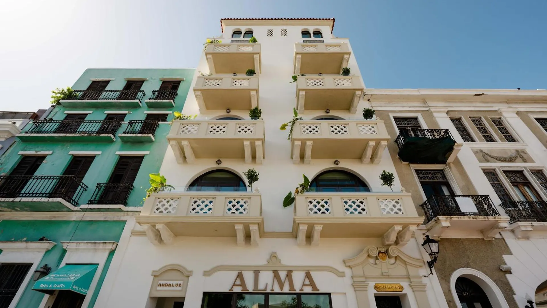 Alma San Juan Hotel
